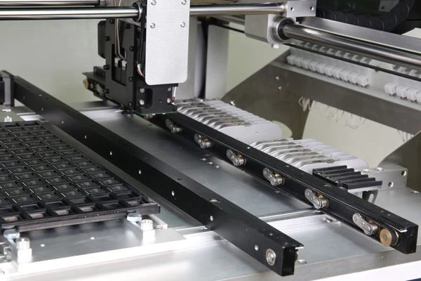 desktop SMT pick and place machine
