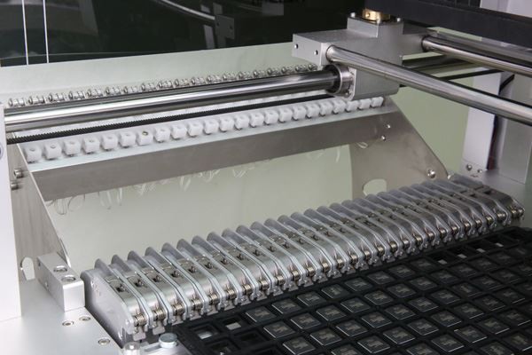 desktop SMT pick and place machine